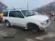 1999 Ford Explorer XLT с VIN 1FMZU35P1XZB05795, выставлен на аукционе IAAI как лот 41692715 с пробегом 95 149 миль миль и . История ставок и продаж доступна на DreamBid. Изображение 14.