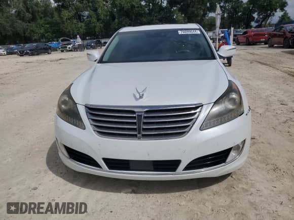 2014 Hyundai Equus Ultimate с VIN KMHGH4JH1EU082951, выставлен на аукционе Copart как лот 70899644 с пробегом 166 501 миль миль и Списание • Salvage title. История ставок и продаж доступна на DreamBid. Изображение 5.