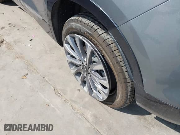 2024 Chevrolet Blazer Premier с VIN 3GNKBFR48RS271591, выставлен на аукционе IAAI как лот 42406345 с пробегом 10 306 миль миль и . История ставок и продаж доступна на DreamBid. Изображение 20.