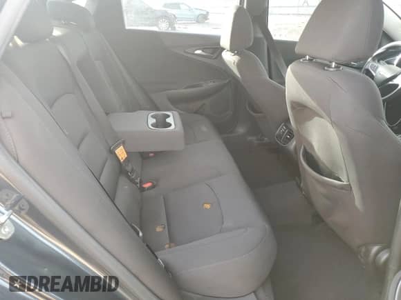 2019 Chevrolet Malibu LT z VIN 1G1ZD5ST9KF119738, wystawiony jako Copart lot #86691975 z przebiegiem 120 414 mil mil oraz Czysty tytuł • Clean title. Historia ofert i sprzedaży dostępna na DreamBid. Obrazek 10.