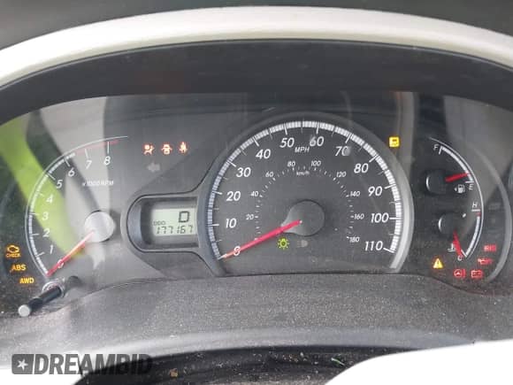 2014 Toyota Sienna LE z VIN 5TDJK3DC3ES076885, wystawiony jako IAAI lot #42222039 z przebiegiem 177 167 mil mil oraz . Historia ofert i sprzedaży dostępna na DreamBid. Obrazek 7.