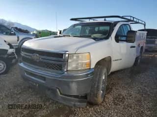 2011 Chevrolet Silverado 2500HD с VIN 1GB2KVCG6BZ267106, выставлен на аукционе Copart как лот 86861944 с пробегом Не указан миль и Чистый • Clean title. История ставок и продаж доступна на DreamBid. Изображение 1.