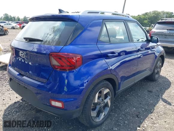2022 Hyundai Venue SEL с VIN KMHRC8A33NU187090, выставлен на аукционе IAAI как лот 42944573 с пробегом 19 031 миль миль и . История ставок и продаж доступна на DreamBid. Изображение 4.