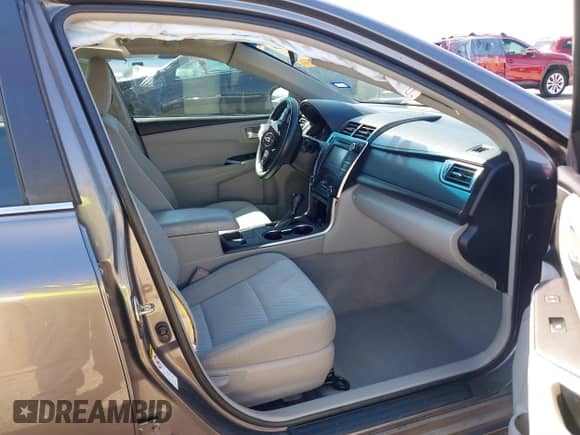 2016 Toyota Camry LE с VIN 4T1BD1FK6GU200665, выставлен на аукционе IAAI как лот 41663728 с пробегом 124 895 миль миль и . История ставок и продаж доступна на DreamBid. Изображение 5.