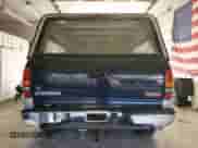 2005 GMC Sierra 1500 SLE с VIN 1GTEK19B85Z195214, выставлен на аукционе Copart как лот 85295805 с пробегом 121 323 миль миль и Чистый • Clean title. История ставок и продаж доступна на DreamBid. Изображение 6.