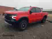 2024 Chevrolet Silverado 1500 ZR2 z VIN 3GCUDHE8XRG347203, wystawiony jako Copart lot #44372235 z przebiegiem 17 131 mil mil oraz Szkoda całkowita • Salvage title. Historia ofert i sprzedaży dostępna na DreamBid. Obrazek 1.