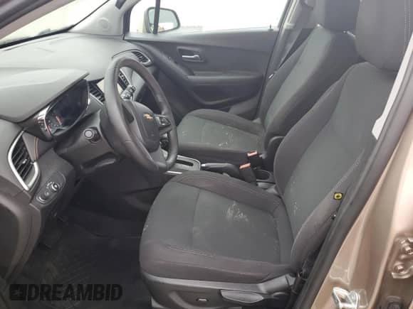 2018 Chevrolet Trax LS с VIN 3GNCJKSB9JL410747, выставлен на аукционе Copart как лот 55364925 с пробегом Не указан миль и Списание • Salvage title. История ставок и продаж доступна на DreamBid. Изображение 7.