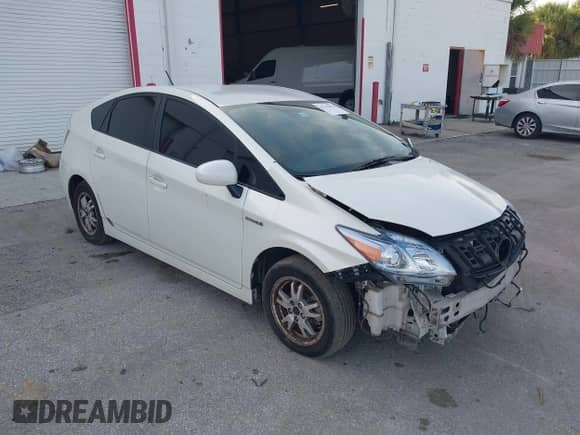 2011 Toyota Prius II with VIN JTDKN3DUXB1386352, listed as a IAAI auction lot 42707076 with 306,270 mi miles and . Bid and sale history available at DreamBid. Image 1.