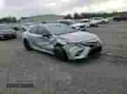 2019 Toyota Camry LE с VIN 4T1B11HK2KU186519, выставлен на аукционе Copart как лот 84010595 с пробегом 86 656 миль миль и Списание • Salvage title. История ставок и продаж доступна на DreamBid. Изображение 13.