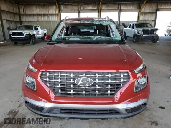 2025 Hyundai Venue SEL with VIN KMHRC8A33SU355631, listed as a Copart auction lot 57534635 with 6,730 mi miles and Clean title. Bid and sale history available at DreamBid. Image 5.