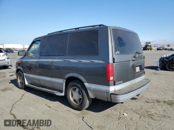2000 Chevrolet Astro с VIN 1GNEL19W2YB162505, выставлен на аукционе Copart как лот 66702904 с пробегом Не указан миль и Списание • Salvage title. История ставок и продаж доступна на DreamBid. Изображение 2.