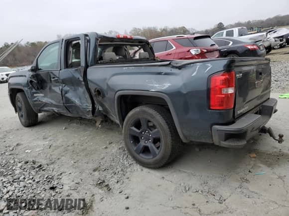 2018 GMC Sierra 1500 z VIN 1GTR1LEC4JZ282875, wystawiony jako Copart lot #86800714 z przebiegiem 163 872 mil mil oraz Szkoda całkowita • Salvage title. Historia ofert i sprzedaży dostępna na DreamBid. Obrazek 2.
