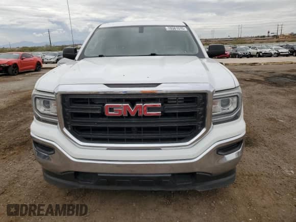 2018 GMC Sierra 1500 z VIN 1GTR1LEC1JZ345348, wystawiony jako Copart lot #70581515 z przebiegiem 139 184 mil mil oraz Szkoda całkowita • Salvage title. Historia ofert i sprzedaży dostępna na DreamBid. Obrazek 5.
