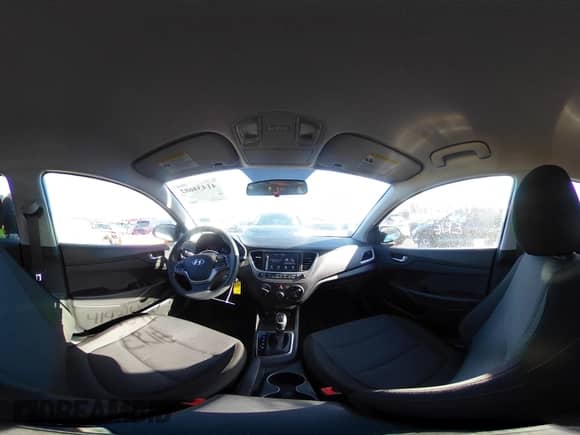 2019 Hyundai Accent SE с VIN 3KPC24A37KE039217, выставлен на аукционе IAAI как лот 41434682 с пробегом 149 943 миль миль и . История ставок и продаж доступна на DreamBid. Изображение 21.