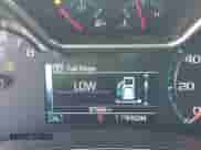 2017 Chevrolet Impala LT z VIN 2G1105SA0H9121807, wystawiony jako IAAI lot #42899666 z przebiegiem 67 942 mil mil oraz . Historia ofert i sprzedaży dostępna na DreamBid. Obrazek 15.