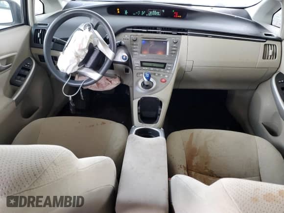 2014 Toyota Prius Three with VIN JTDKN3DU6E1750996, listed as a Copart auction lot 81327565 with 154,030 mi miles and Salvage title. Bid and sale history available at DreamBid. Image 8.