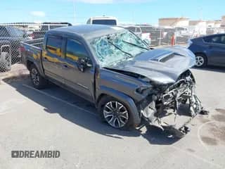 2021 Toyota Tacoma SR5 с VIN 3TYAZ5CN7MT006898, выставлен на аукционе IAAI как лот 43262237 с пробегом 45 282 миль миль и . История ставок и продаж доступна на DreamBid. Изображение 1.