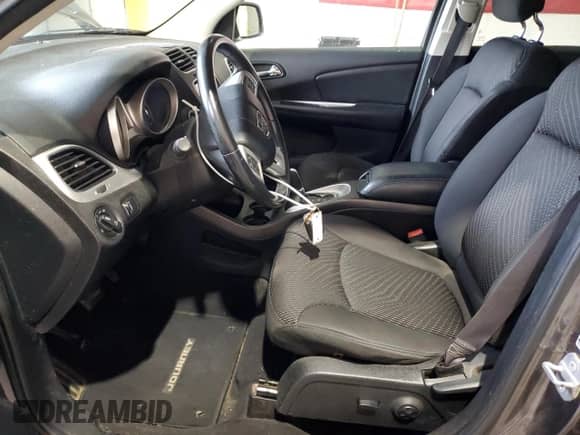 2014 Dodge Journey SXT with VIN 3C4PDCBB4ET290921, listed as a Copart auction lot 86788455 with 142,542 mi miles and Clean title. Bid and sale history available at DreamBid. Image 7.