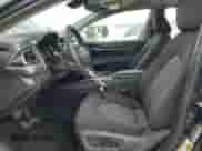 2019 Toyota Camry Hybrid LE с VIN 4T1B31HK9KU007189, выставлен на аукционе Copart как лот 81815625 с пробегом 27 986 миль миль и Списание • Salvage title. История ставок и продаж доступна на DreamBid. Изображение 7.