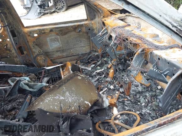 2004 Chevrolet Venture LS with VIN 1GNDX03E34D219299, listed as a IAAI auction lot 42931955 with Not provided miles and . Bid and sale history available at DreamBid. Image 5.