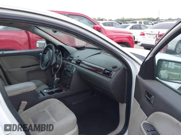 2008 Ford Taurus SEL with VIN 1FAHP24W38G174100, listed as a IAAI auction lot 43305076 with 268,976 mi miles and . Bid and sale history available at DreamBid. Image 5.