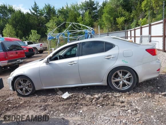 2009 Lexus IS 250 z VIN JTHBK262X95105490, wystawiony jako IAAI lot #42955976 z przebiegiem 209 847 mil mil oraz . Historia ofert i sprzedaży dostępna na DreamBid. Obrazek 14.