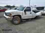 2002 GMC Sierra 1500 SLE с VIN 1GTEK14T62Z219165, выставлен на аукционе Copart как лот 46164825 с пробегом 190 418 миль миль и На запчасти • Non repairable. История ставок и продаж доступна на DreamBid. Изображение 1.