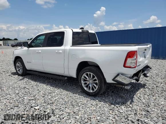 2021 Ram 1500 Big Horn z VIN 1C6RREFT8MN743548, wystawiony jako Copart lot #60967705 z przebiegiem 59 023 mil mil oraz Szkoda całkowita • Salvage title. Historia ofert i sprzedaży dostępna na DreamBid. Obrazek 2.