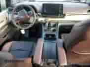 2023 Toyota Sienna Platinum с VIN 5TDESKFC2PS100864, выставлен на аукционе Copart как лот 85571204 с пробегом Не указан миль и Списание • Salvage title. История ставок и продаж доступна на DreamBid. Изображение 8.