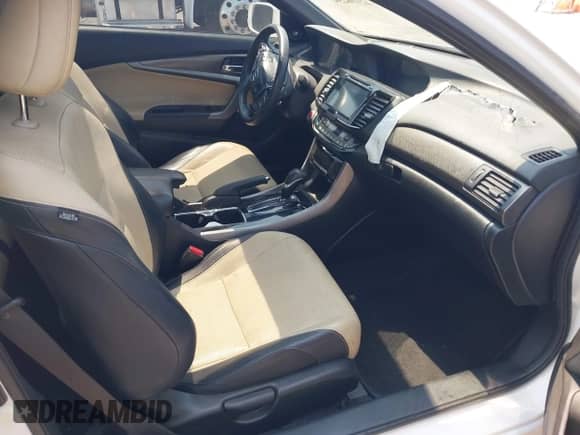 2017 Honda Accord Touring with VIN 1HGCT2B04HA000474, listed as a IAAI auction lot 42696234 with 167,606 mi miles and . Bid and sale history available at DreamBid. Image 5.