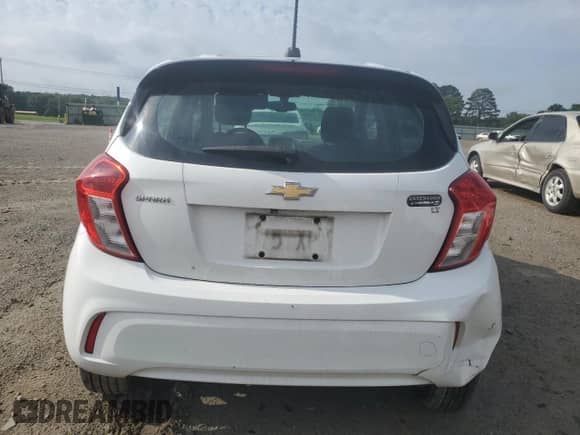 2017 Chevrolet Spark LT z VIN KL8CD6SAXHC753144, wystawiony jako Copart lot #57465575 z przebiegiem 74 774 mil mil oraz Czysty tytuł • Clean title. Historia ofert i sprzedaży dostępna na DreamBid. Obrazek 6.