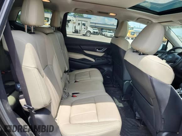 2021 Subaru Ascent Limited с VIN 4S4WMALD1M3464353, выставлен на аукционе Copart как лот 63212285 с пробегом 35 678 миль миль и Списание • Salvage title. История ставок и продаж доступна на DreamBid. Изображение 11.