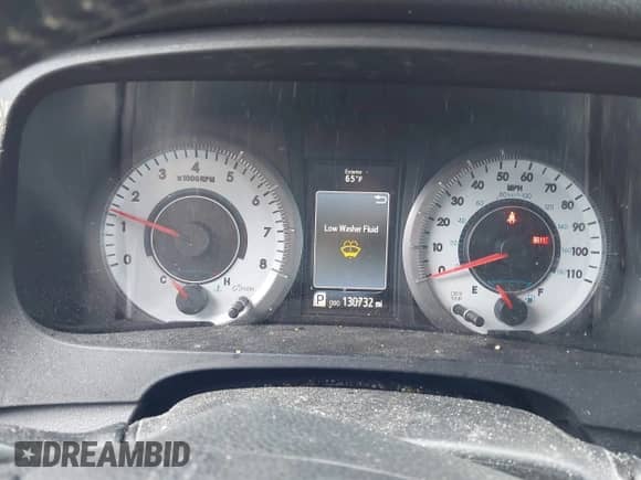 2015 Toyota Sienna SE with VIN 5TDXK3DC2FS559232, listed as a IAAI auction lot 42341965 with 130,732 mi miles and . Bid and sale history available at DreamBid. Image 7.