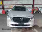 2025 Mazda CX-5 S Select z VIN JM3KFBBLXS0628958, wystawiony jako IAAI lot #42463967 z przebiegiem 1 924 mil mil oraz . Historia ofert i sprzedaży dostępna na DreamBid. Obrazek 13.