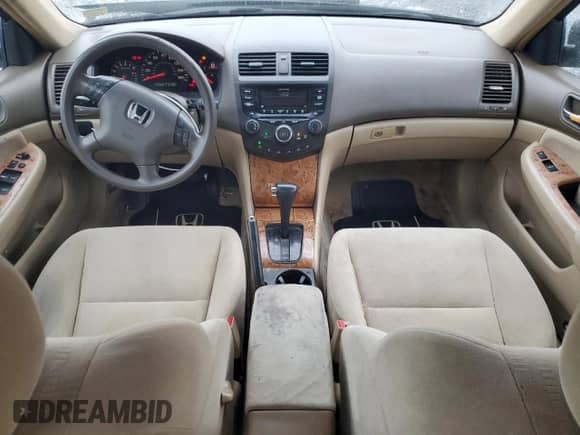 2005 Honda Accord EX with VIN 1HGCM56725A135616, listed as a Copart auction lot 84770475 with 250,980 mi miles and Salvage title. Bid and sale history available at DreamBid. Image 8.