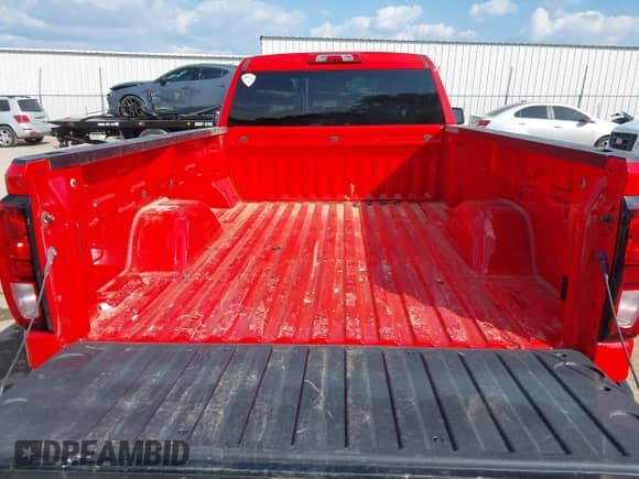2023 GMC Sierra 1500 with VIN 3GTNUAED4PG101639, listed as a IAAI auction lot 43314884 with 18,312 mi miles and . Bid and sale history available at DreamBid. Image 18.