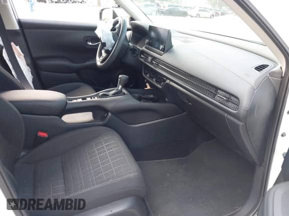2025 Honda HR-V LX with VIN 3CZRZ1H31SM726848, listed as a IAAI auction lot 42785818 with 7,039 mi miles and . Bid and sale history available at DreamBid. Image 5.