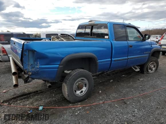 1998 Dodge 2500 with VIN 3B7KF22Z4WG128924, listed as a Copart auction lot 85391914 with Not provided miles and Salvage title. Bid and sale history available at DreamBid. Image 3.