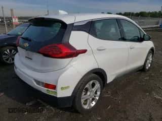 2020 Chevrolet Bolt EV LT z VIN 1G1FY6S06L4116571, wystawiony jako Copart lot #73759482 z przebiegiem 31 646 mil mil oraz . Historia ofert i sprzedaży dostępna na DreamBid. Obrazek 3.