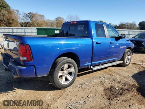 2014 Ram 1500 Sport with VIN 1C6RR6HT1ES333079, listed as a Copart auction lot 89391685 with 141,534 mi miles and Salvage title. Bid and sale history available at DreamBid. Image 3.