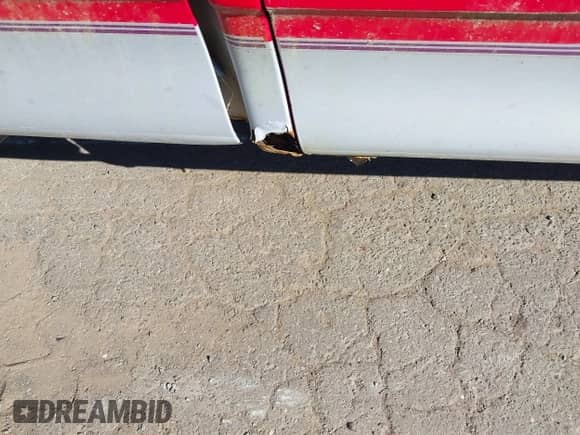 1997 Ford F-150 с VIN 1FTDF1726VND34444, выставлен на аукционе IAAI как лот 43111054 с пробегом 68 188 миль миль и . История ставок и продаж доступна на DreamBid. Изображение 13.