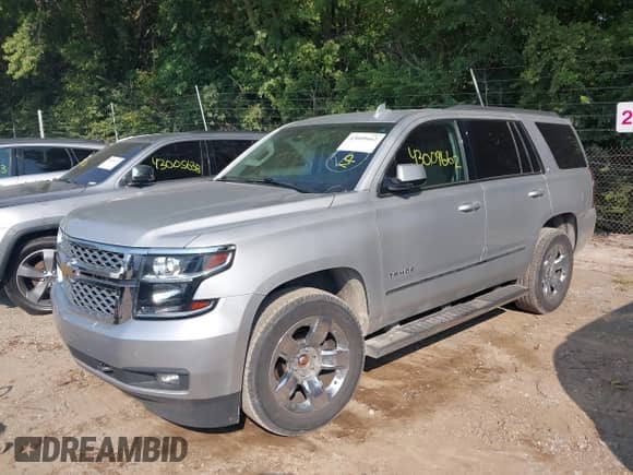 2016 Chevrolet Tahoe LT z VIN 1GNSKBKC6GR467393, wystawiony jako IAAI lot #43009662 z przebiegiem 61 545 mil mil oraz . Historia ofert i sprzedaży dostępna na DreamBid. Obrazek 17.