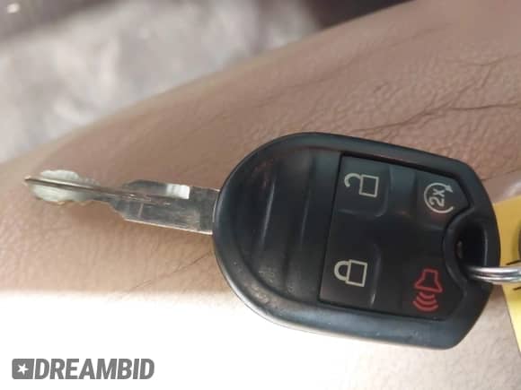 2013 Ford F-150 XL с VIN 1FTFW1ET9DKD26259, выставлен на аукционе IAAI как лот 43140222 с пробегом 171 498 миль миль и . История ставок и продаж доступна на DreamBid. Изображение 11.