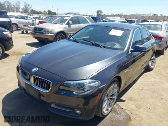 2016 BMW 5 Series 528i z VIN WBA5A5C57GG351431, wystawiony jako IAAI lot #43154218 z przebiegiem 92 182 mil mil oraz . Historia ofert i sprzedaży dostępna na DreamBid. Obrazek 17.