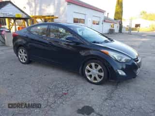 2013 Hyundai Elantra GLS с VIN KMHDH4AE7DU972099, выставлен на аукционе IAAI как лот 43489178 с пробегом 196 568 миль миль и . История ставок и продаж доступна на DreamBid. Изображение 1.