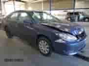 2006 Toyota Camry LE z VIN 4T1BE32K56U162973, wystawiony jako Copart lot #84224105 z przebiegiem 240 477 mil mil oraz Szkoda całkowita • Salvage title. Historia ofert i sprzedaży dostępna na DreamBid. Obrazek 4.