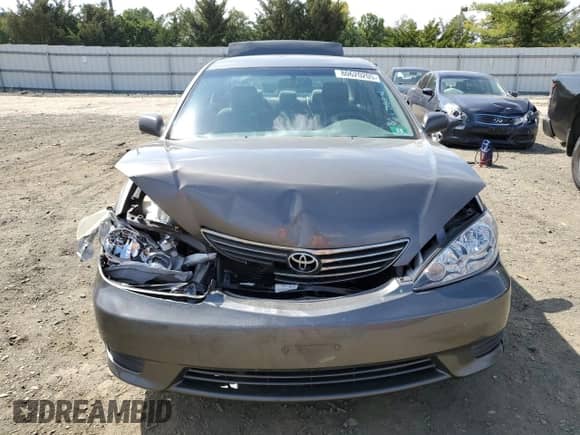 2005 Toyota Camry STD с VIN 4T1BE32K35U552226, выставлен на аукционе Copart как лот 80620205 с пробегом 262 155 миль миль и Списание • Salvage title. История ставок и продаж доступна на DreamBid. Изображение 5.