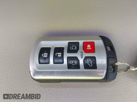 2012 Toyota Sienna XLE with VIN 5TDDK3DC5CS044692, listed as a IAAI auction lot 42392574 with 185,242 mi miles and . Bid and sale history available at DreamBid. Image 11.