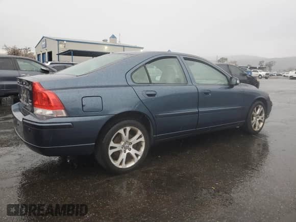2009 Volvo S60 2.5T с VIN YV1RH592492732788, выставлен на аукционе Copart как лот 88587095 с пробегом Не указан миль и Списание • Salvage title. История ставок и продаж доступна на DreamBid. Изображение 3.