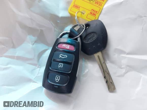 2009 Hyundai Azera GLS с VIN KMHFC46D79A350229, выставлен на аукционе IAAI как лот 43152531 с пробегом 129 378 миль миль и . История ставок и продаж доступна на DreamBid. Изображение 11.